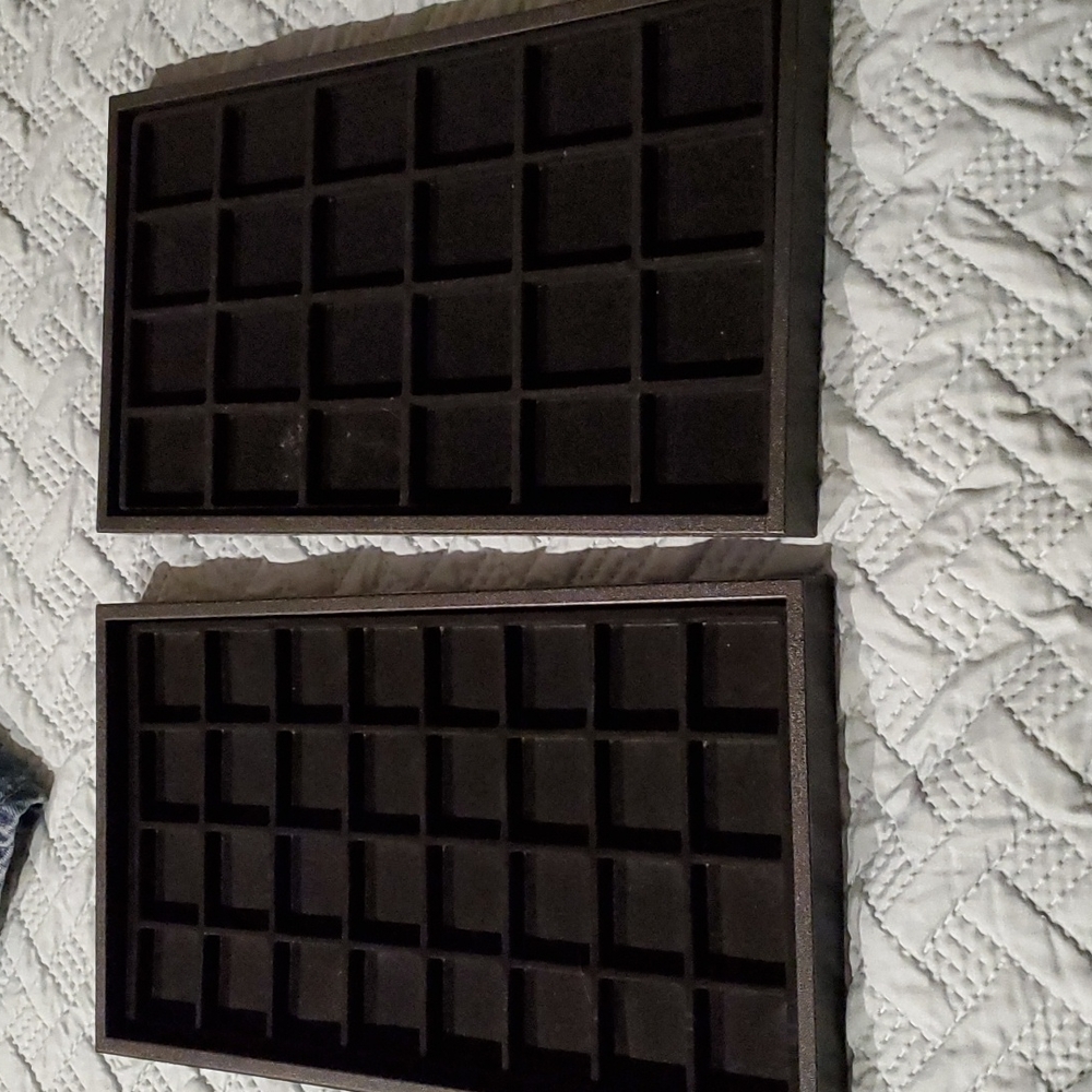 Jewelry holders